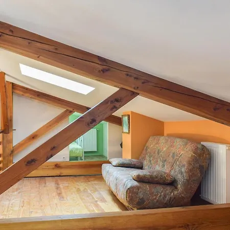 3 Bedroom Gorgeous In Сasa de vacaciones *